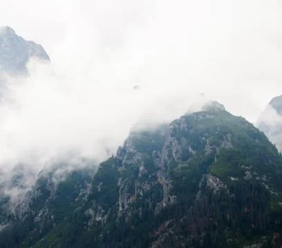 Close up view of the cloud covered cliffs from the High Tatras Stock-Fotos