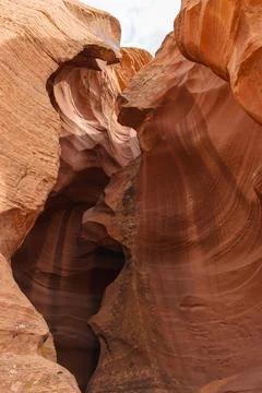 Close-up view of dramatic sandstone canyon walls Foto stock
