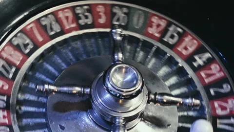 Close up View of an Elegant Casino Roulette Wheel Spinning with Ball Video stock 343431810