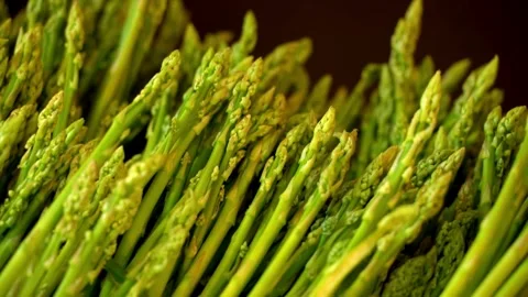 Close up view of fresh green bunch of asparagus Video stock 333114093