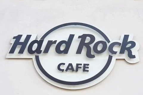 Close-up view of the Hard Rock cafe sign in Krakow, Poland Stock-Fotos