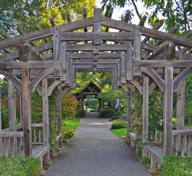 Close View of Heavy Timber Trellis Structure at the North Carolina Arboretum Stock Photos