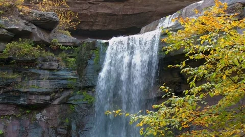 Close up view of Kaaterskill Falls, Catskills park, NY, USA Vídeos de archivo 303556753