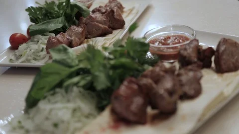 Close-up view of meat and vegetables on the grill 動画素材 90085976