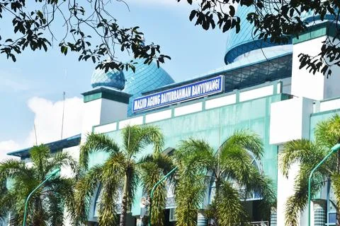 Close up view of a mosque with a blue dome “ Baiturrahman Great Mosque” Stock Photos