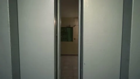 Close-up view of Old Elevator Open the Doors Video stock 153230154
