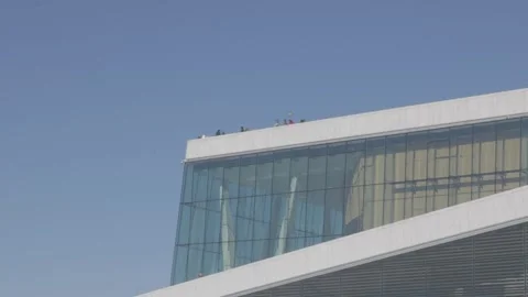 Close View of Oslo Opera House Glass Facade and Rooftop 库存影片 340959707