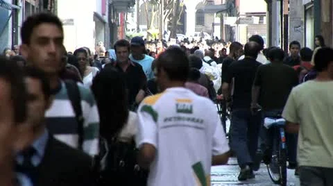 Close Up View of People in Centro de Sao Paulo, Brazil 스톡 동영상 19720354