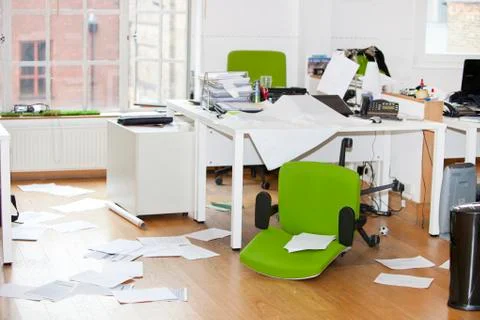 Close-up view of ransacked office Foto stock