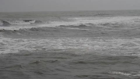 Close view of sea water waves,  Flowing sea water Video stock 191409632