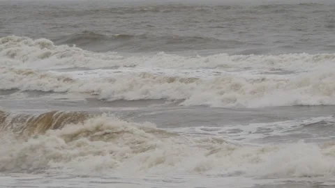 Close view of sea water waves,  Flowing sea water Stock-Footage 191415759