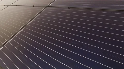 Close up view of solar panels in a rural field Video stock 61768866