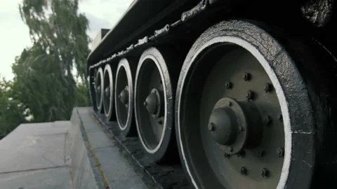 A close up view on the tank chassis of the Tank T 34 monument, Nizhny Novgorod Video stock 148207119