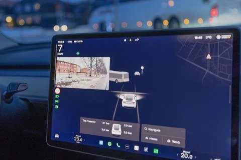 Close up view of Tesla Model Y electric car display showing autopilot Fotos de archivo