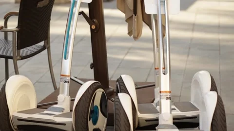 A close view to a two-wheeled, self-balancing, battery-powered electric vehicle  库存影片 62779249