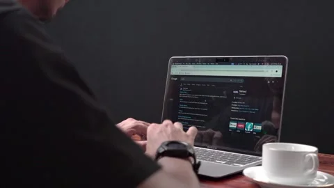 Close up view of the Yahoo website on a laptop screen Stock Footage 304500024