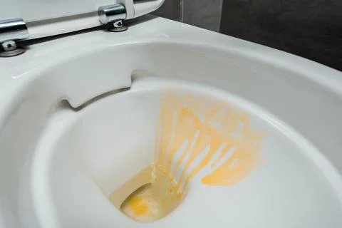 Close view yellow liquid detergent 스톡 사진