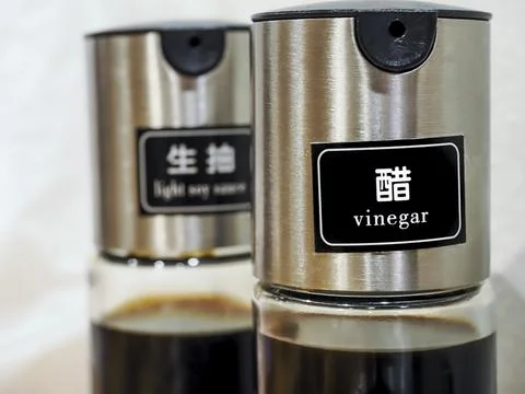 Close-up of a Vinegar Dispenser Stock-Fotos