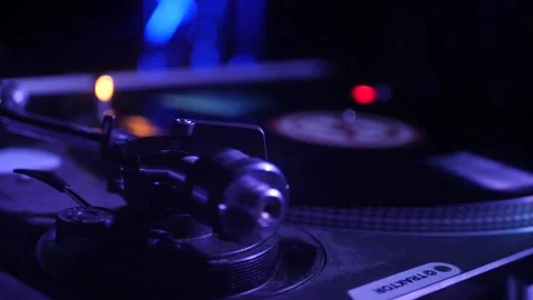 Close up vinyl turning in slowmotion Stock Footage 161756339