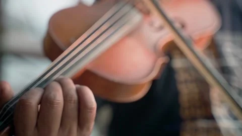 Close-up of the violinist, playing the violin, the concept of the music. Video stock 228732881
