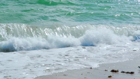 Close up on waves Stock Footage 98702232