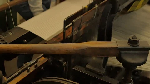 Close up on a waving machine inside a Tartan waving mill 스톡 동영상 98886969