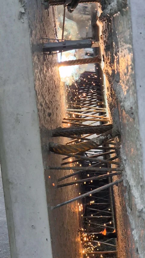 Close-up of welding a dry connection in precast concrete construction 4K Vídeos de archivo 330605299