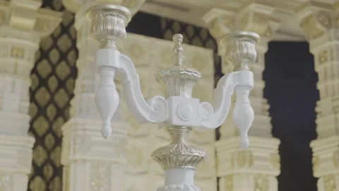 A close-up of a white and silver candelabra Stockbeeldmateriaal 305292994