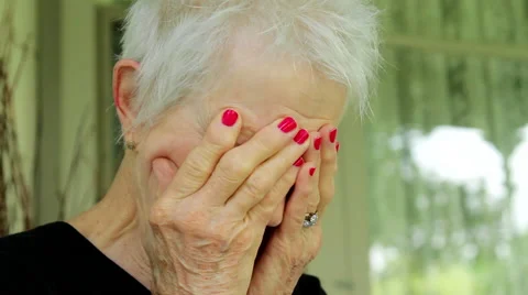 Close Up of Woman Crying 動画素材 40026466