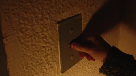 Close-up of a woman pressing the elevator button 스톡 동영상 137797762