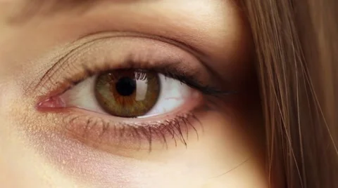 Close-up of woman's eye. 스톡 동영상 48222980