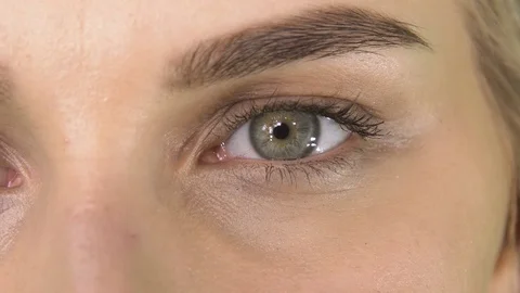 Close up of womans eye Stock Footage 75833050