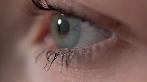 Close-up of a woman's eye opening, macro shot. Perfect vision Stock-Footage 274881471