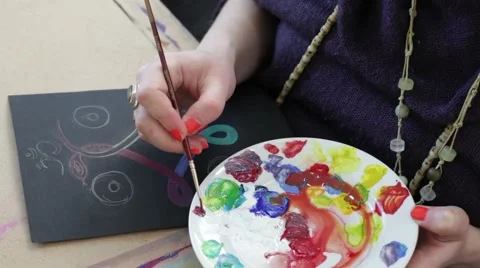 Close-up woman's hand drawing Stock Footage 62649034