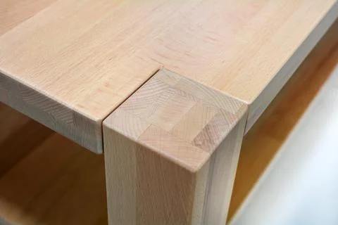 Close Up of Wooden Table Corner Joint 스톡 사진