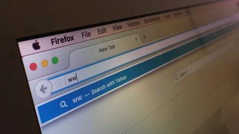 Close up, Yahoo website Video stock 73783240