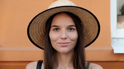 A close-up of young beautiful woman's smiling face 94892785