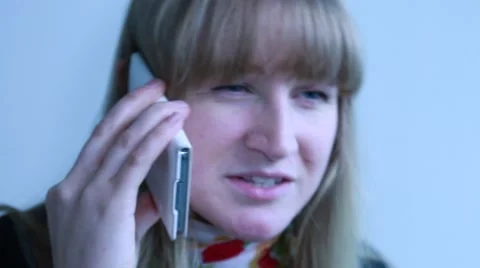 Close up, young female having argument talking on cell phone Stock Footage 52801154