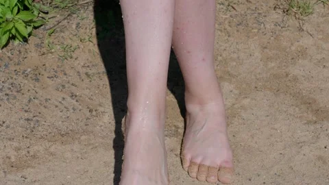 Close up of young womans legs Video stock 332456474