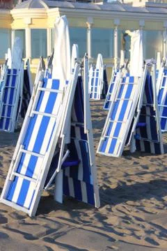 Closed deckchairs Foto stock