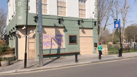 Closed Down Pub - London 2020 Stock Footage