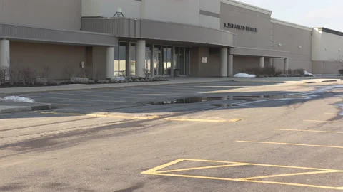 Closed small business retail stores and shops in Toronto in COVID recession 库存影片 149635699