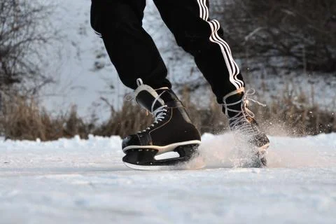 Closeup aggressive ice skating 스톡 사진