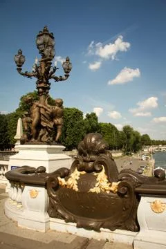 Closeup of architectural elements and statues on Alexander the Third Bridge i 库存照片