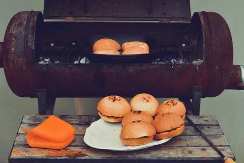 Closeup of burger made from vegetables and beef. Cooking homemade burgers. Stock Photos