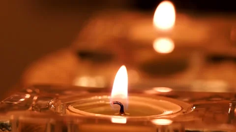 Closeup of candle flame with reflection Stockbeeldmateriaal 35488646