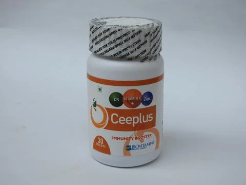Closeup of Ceeplus Immunity Booster Tablets Plastic Container isolated on whi 스톡 사진