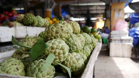 Closeup of custard apple or sugar apple at the local Vietnamese market Stock Footage 81134733