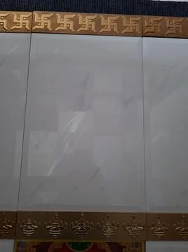 Closeup of different types of building tiles and sanitary display in the stor Fotos de archivo