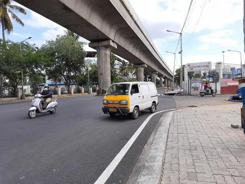 Closeup of empty roads due to covid 19 lockdown rules restriction, for transp Stock Photos